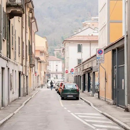 Moderno * Lago E Centro Storico * * Como