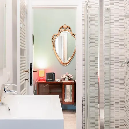 Moderno * Lago E Centro Storico * Apartamento